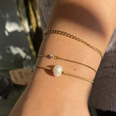 Single Pearl Bangle Bracelet