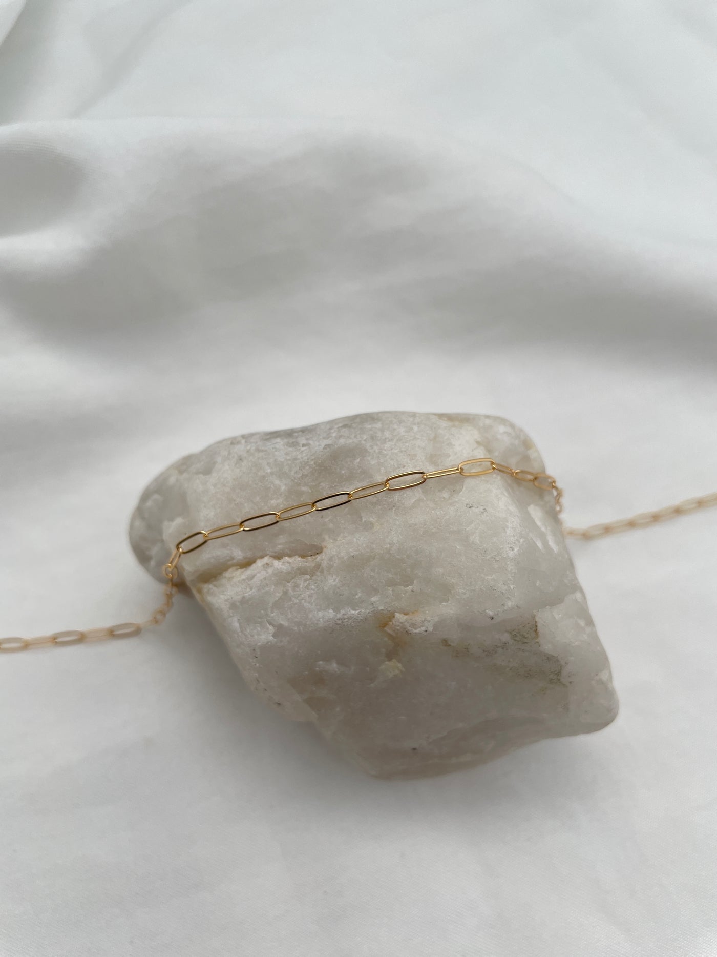 Thin Paperclip Chain