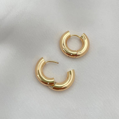 Classic Chubby Hoop earrings