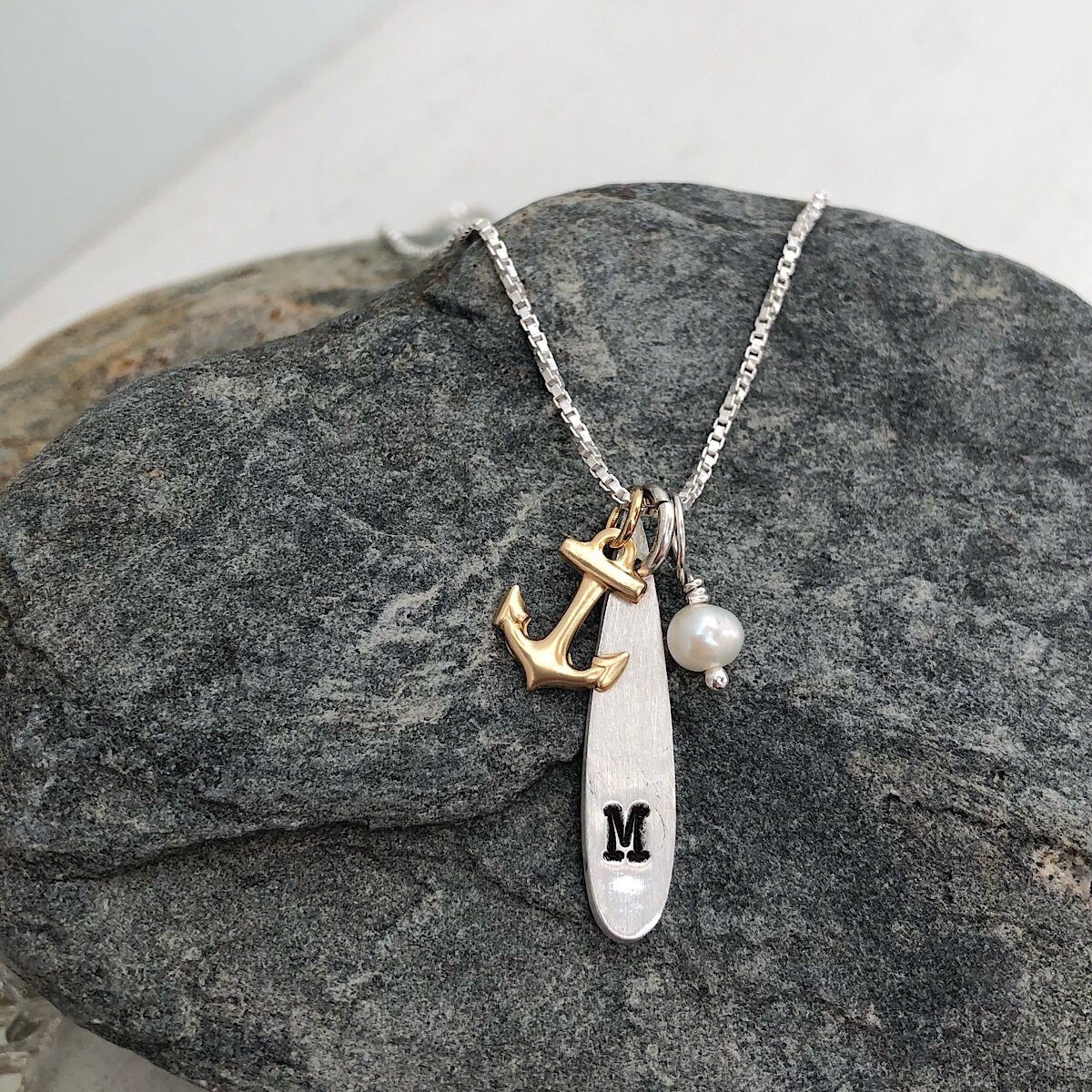 Anchor Initial Necklace - IsabelleGraceJewelry