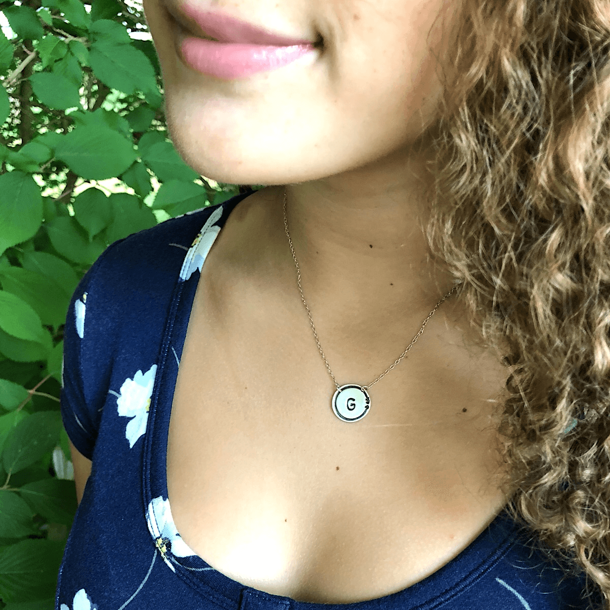 Arrow Coin Initial Necklace - IsabelleGraceJewelry