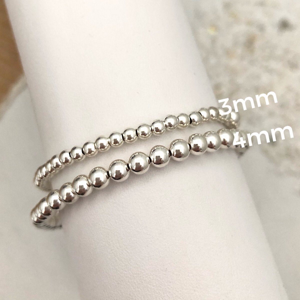 Round silver beads thread bracelet