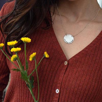 Vida Personalized Disc Necklace  - IsabelleGraceJewelry
